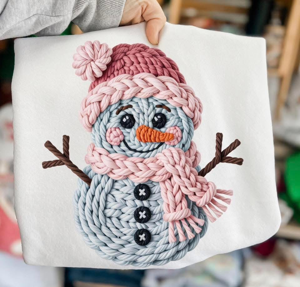 Faux Yarn Snowman DTF transfer